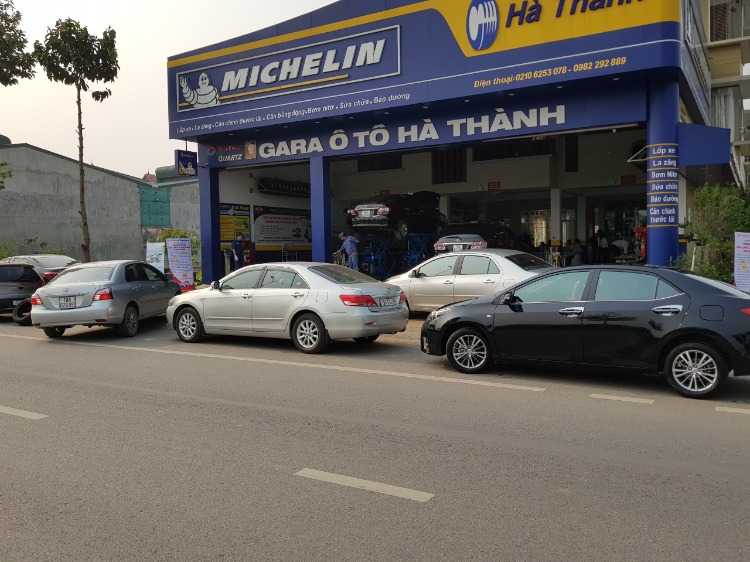 Vá vỏ, gara ô tô Hà Thành