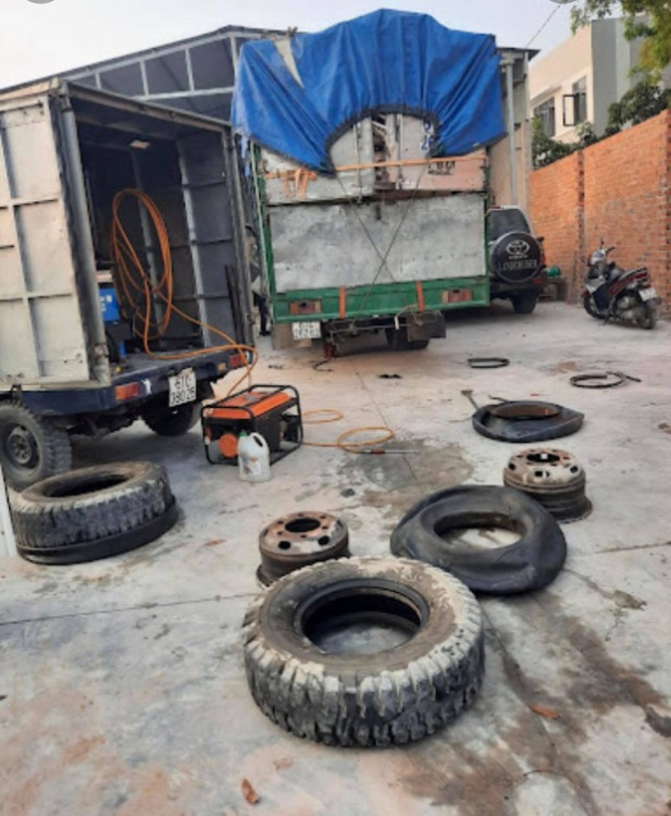 Tuấn Vá Vỏ Lưu Động 24/24