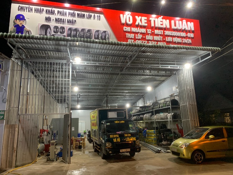 Vỏ Xe Tiến Luân Bình Dương, Vá Vỏ Lưu Động 24/24 - 0972332803