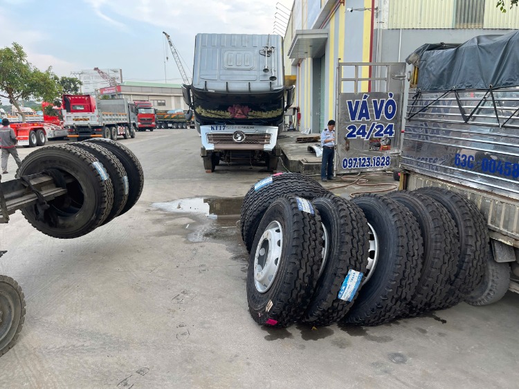 Vá Vỏ Lưu Động Thủ Đức 24/24