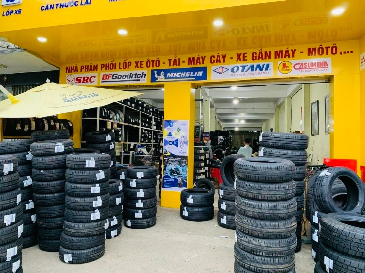 CỬA HÀNG VỎ XE Ô TÔ ĐỒNG TIẾN ĐẠT