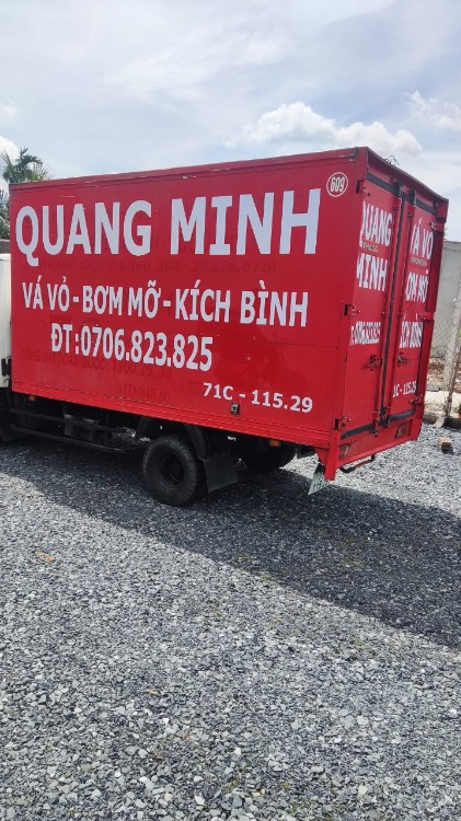 Vá vỏ lưu động bến tre quang minh