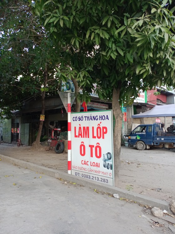 Làm lốp lưu đông thắng hoa