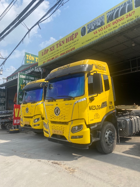 Lốp Xe Tân Hiệp - Vá Vỏ Lưu Động Bình Dương