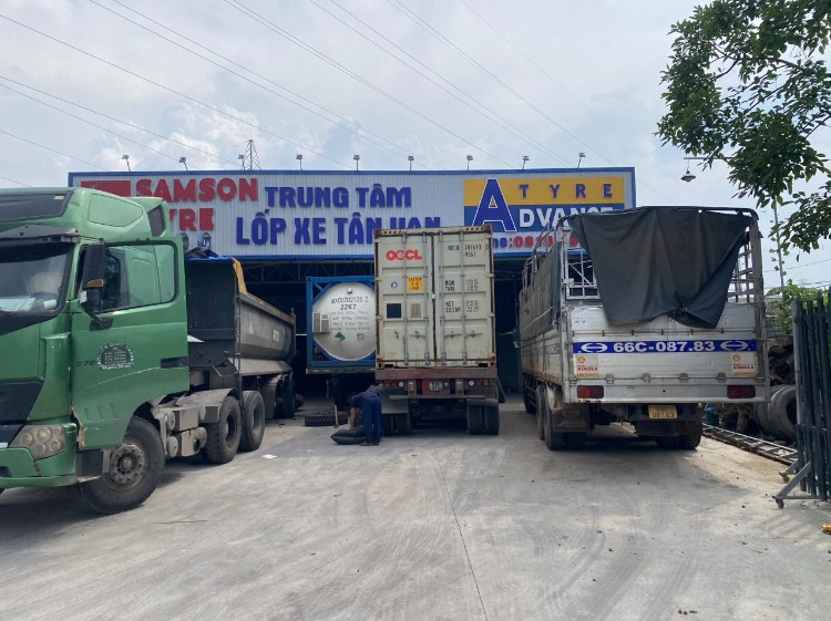 Cửa hàng Mỹ Phước Tân Vạn