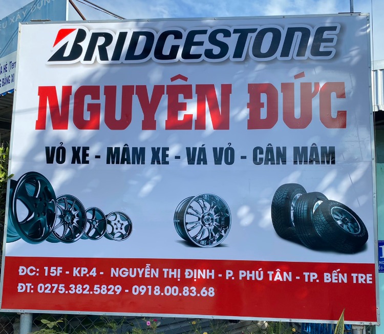 Vỏ xe oto NGUYÊN ĐỨC