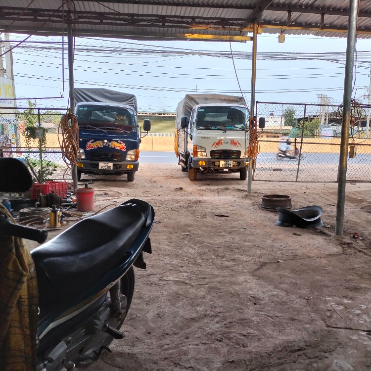 Vá vỏ lưu động A Khang